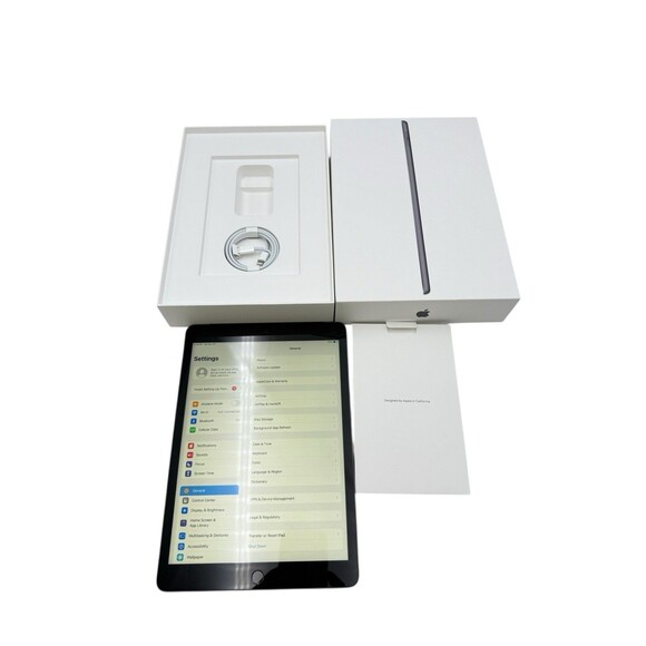 Unlocked Apple iPad 9th Gen A2603 64GB Wi-Fi + 5G 10.2 in - Space Gray - Picture 1 of 7
